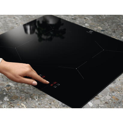 placa-de-induccion-electrolux-lil61424c-negro-integrado-60-cm-con-4-zonas