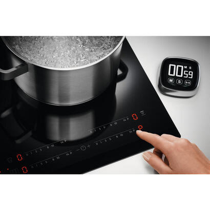 electrolux-lil61434c-negro-integrado-59-cm-con-placa-de-induccion-4-zonas