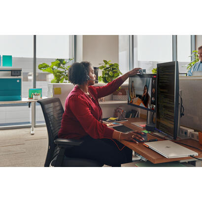 blackwire-3310-microsoft-teams-certified-usb-c-headset