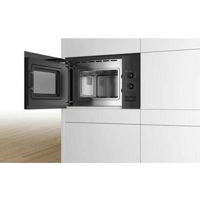 microondas-bosch-serie-4-bfl520mb0-solo-microondas-integrado-20-l-800-w-negro