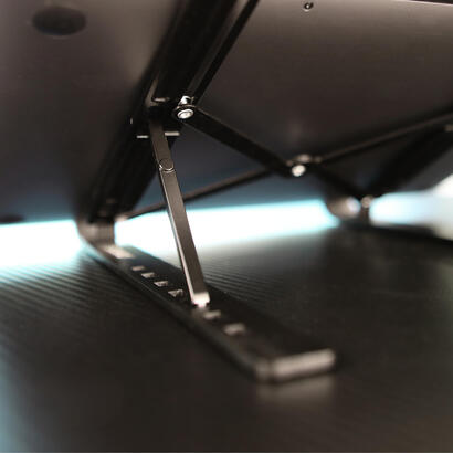 soporte-savio-para-tablet-o-portatil-pb-05