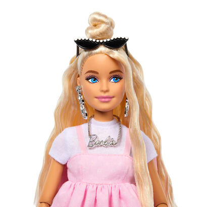 mattel-barbie-deluxe-style-muneca-grosse-schleife-hyv27