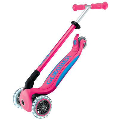 patinete-globber-439-610-2-neonceleste