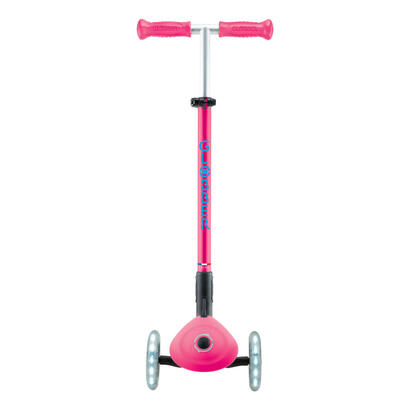 patinete-globber-439-610-2-neonceleste