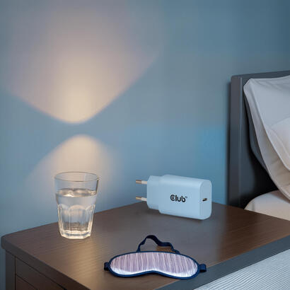 cargador-club3d-cac-3022-de-dispositivo-movil-smartphone-universal-azul-corriente-alterna-carga-rapida-interior