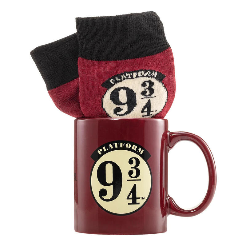 set-taza-y-calcetines-plataforma-9-34-harry-potter