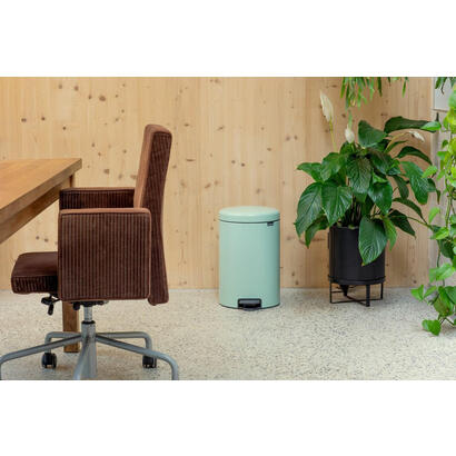 brabantia-233920-papelera-20-l-alrededor-acero-verde