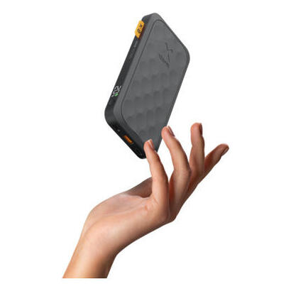power-bank-fuel-series-fs-5101-10000mah-negro-xtorm-10000mah-hasta-20w-2xusb-c-1xusb-a-lcd