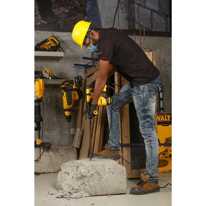 martillo-ligero-dewalt-sds-plus-950w-con-maletin-d25333k