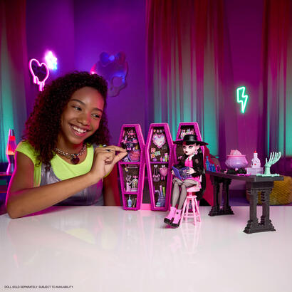 zestaw-akcesoriow-monster-high-sekretny-pokoj-eliksirow-draculaury