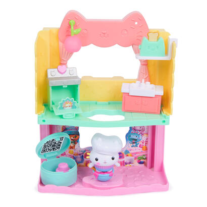 spin-master-gabby-s-dollhouse-the-movie-portal-room-la-dulce-cocina-de-kuchi-figura-de-juguete-6074281
