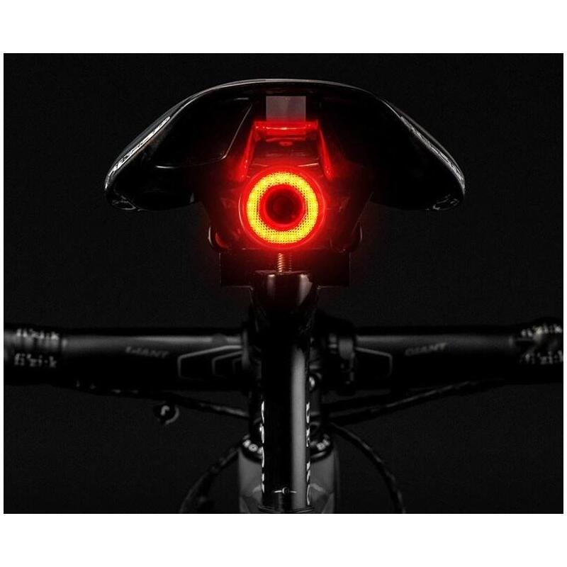 luz-trasera-de-bicicleta-rockbros-q5-negra-con-sistema-de-frenado-inteligente