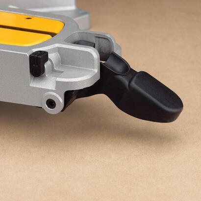 dewalt-ingleteadora-telescopica-dws780-qs-1675w-305-mm