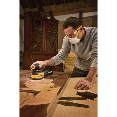 dewalt-lijadora-rotorbital-280w-125mm-12000opm-dwe6423-qs