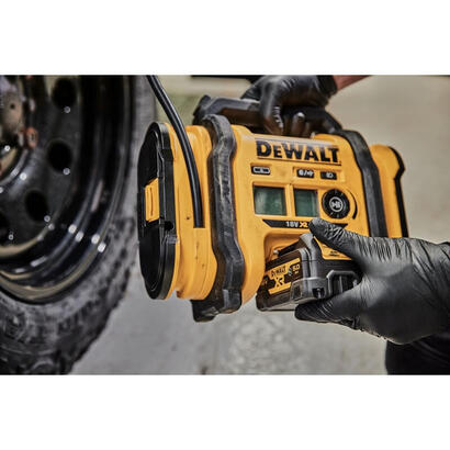 compresor-de-bateria-dewalt-dcc018n-xj-de-18-v