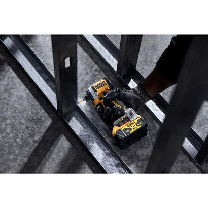 atornillador-de-impacto-aku-18v-tstak-dcf850nt-xj-dewalt