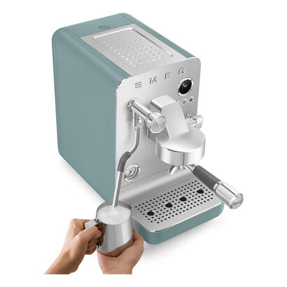 smeg-espresso-coffee-machine-collection-emerald-green-emc02egmeu