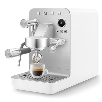 smeg-espresso-coffee-machine-collection-white-emc02whmeu