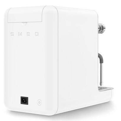 smeg-espresso-coffee-machine-collection-white-emc02whmeu
