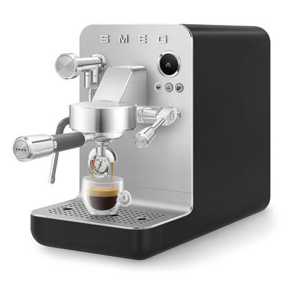 cafetera-smeg-espresso-coleccion-negra-emc02blmeu