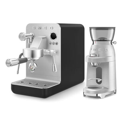 cafetera-smeg-espresso-coleccion-negra-emc02blmeu
