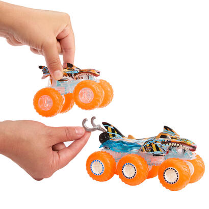 zestaw-pojazdow-monster-trucks-6-kolowe-ciezarowki