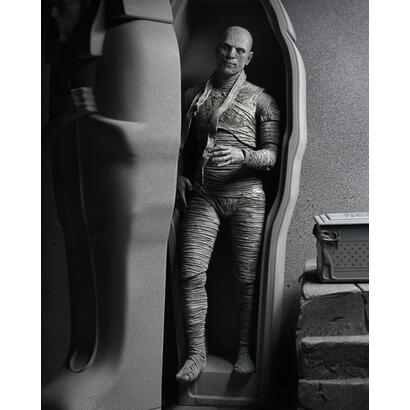 figura-ultimate-mummy-black-and-white-universal-monsters-18cm
