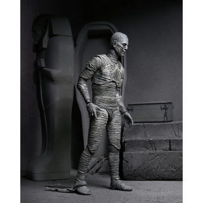 figura-ultimate-mummy-black-and-white-universal-monsters-18cm