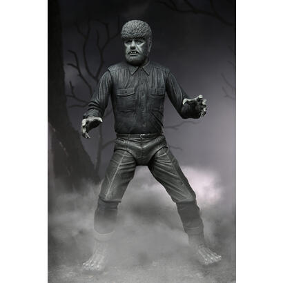 figura-neca-universal-monster-scale-action-ultimate-wolf-bw