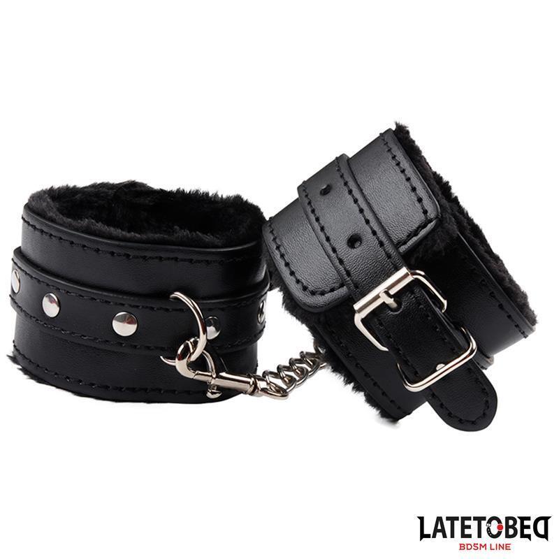 esposas-para-tobillos-con-pelo-negro