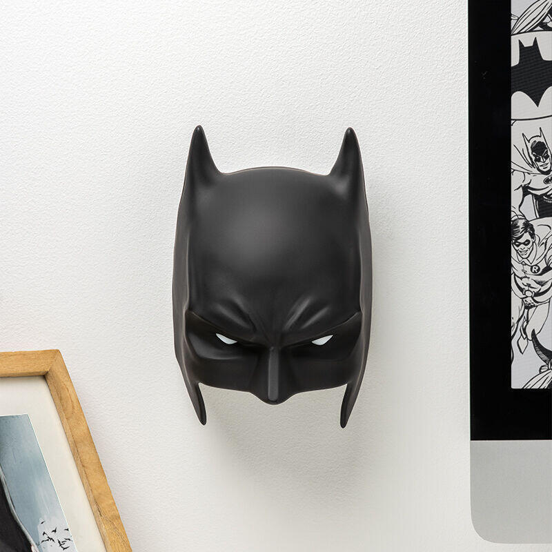 mascara-con-luz-paladone-dc-batman