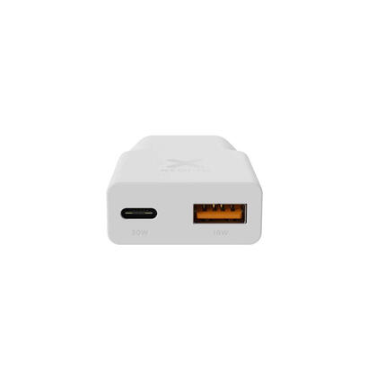 cargador-usb-de-viajepared-33w-go2-slimline-type-cusb-blanco-xtorm-salida-usb-c-pd-33-w-salida-usb-a-quick-charge-30-18-w