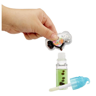 mga-entertainment-yummiland-lip-gloss-doll-sour-sweeties-sasha-sourworms-muneca-545781-euc