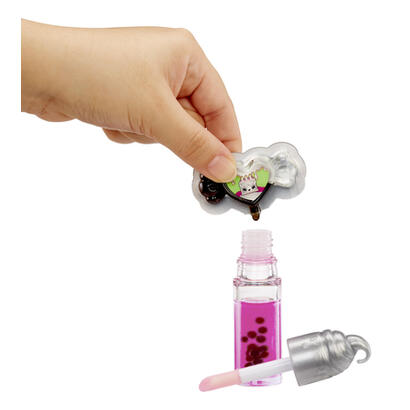 mga-entertainment-yummiland-lip-gloss-doll-sour-sweeties-misty-cakes-muneca-545804-euc