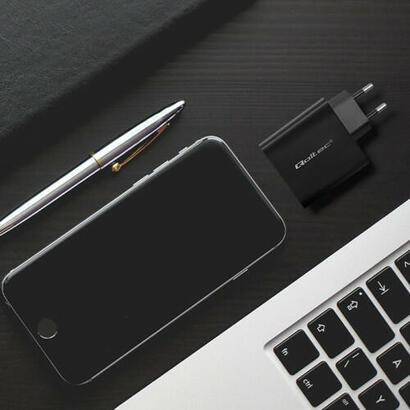 qoltec-52380-super-quick-pd-charger-1xusb-c-1xusb-65w-5-20v-15-325a-black