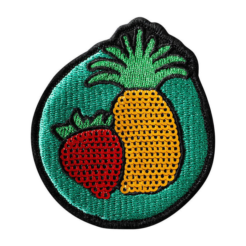 laut-magmoji-badge-fruit-fashion-comp-with-magsafe