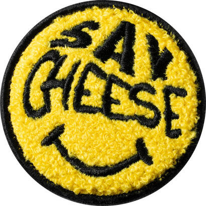 laut-magmoji-badge-say-cheese-badge-comp-with-magsafe