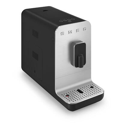smeg-superautomatic-coffee-maker-black-bcc11blmeu