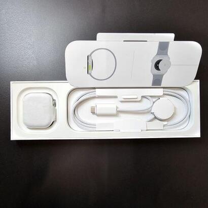 reacondicionado-outlet-grade-c-apple-watch-series-10-gps-42mm-silver-alu-case-denim-sport-band-sm-eu-mwwa3