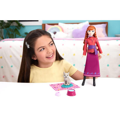 figura-mattel-disney-frozen-anna-fashion-doll-y-de-wolf-cub-con-4-accesorios-de-aseo-jfg17