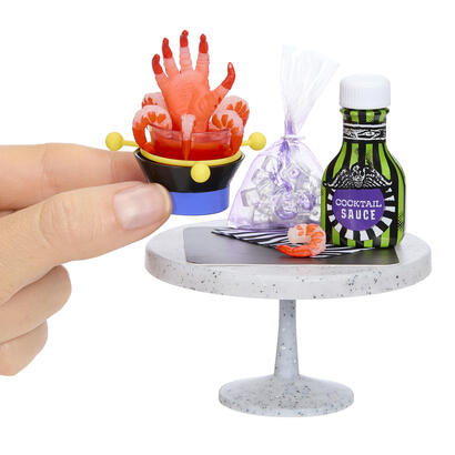 mga-entertainment-miniverso-de-mga-make-it-mini-halloween-2025-beetlejuice-mini-coleccionables-elaboracion-de-articulos-variados