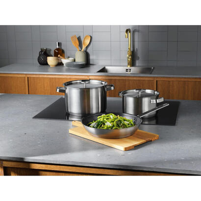 electrolux-e3ss-kit-de-cacerolas-3-piezas