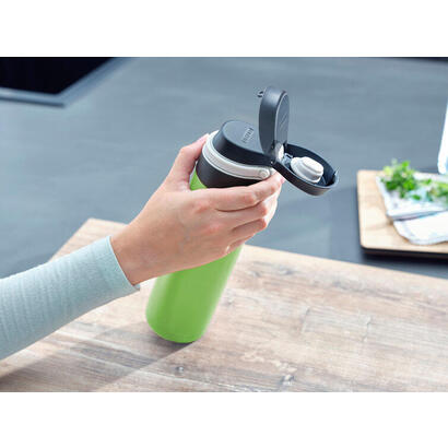 leifheit-03277-taza-de-viaje-600-ml-negro-verde-acero-inoxidable