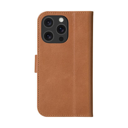 dbramante1928-copenhagen-funda-con-tapa-para-telefono-movil-cuero-de-grano-entero-marron-para-apple-iphone-16-pro