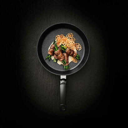 fissler-adamant-comfort-28cm-pan