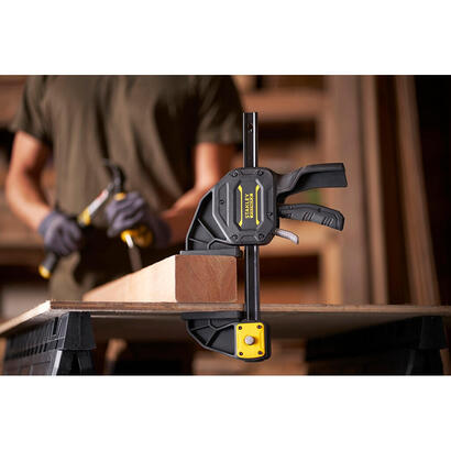 stanley-fatmax-abrazadera-de-una-mano-xl-600mm-negrogris-extra-grande-fmht0-83240