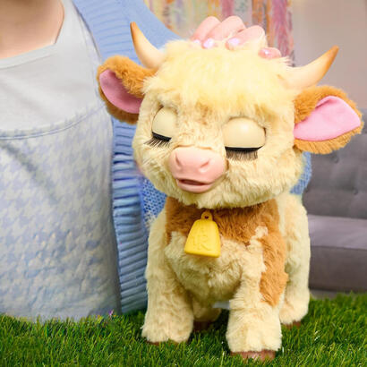 just-play-furreal-maggie-the-feed-follow-cow-28158