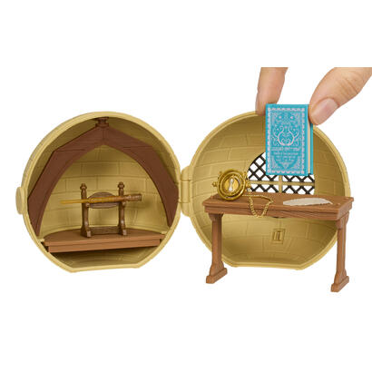 mga-entertainment-miniverso-de-mga-hazlo-mini-harry-potter-de-regreso-a-hogwarts-elaborando-articulos-variados-547150-euc-v