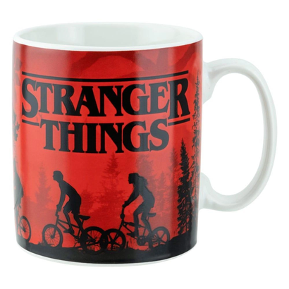 taza-xl-stranger-things-con-pegatina