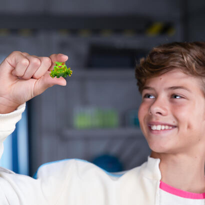 moose-toys-mrbeast-lab-swarms-s2-mega-lab-12-pack-tipo-4-figuras-de-juguete-articulos-surtidos-24752